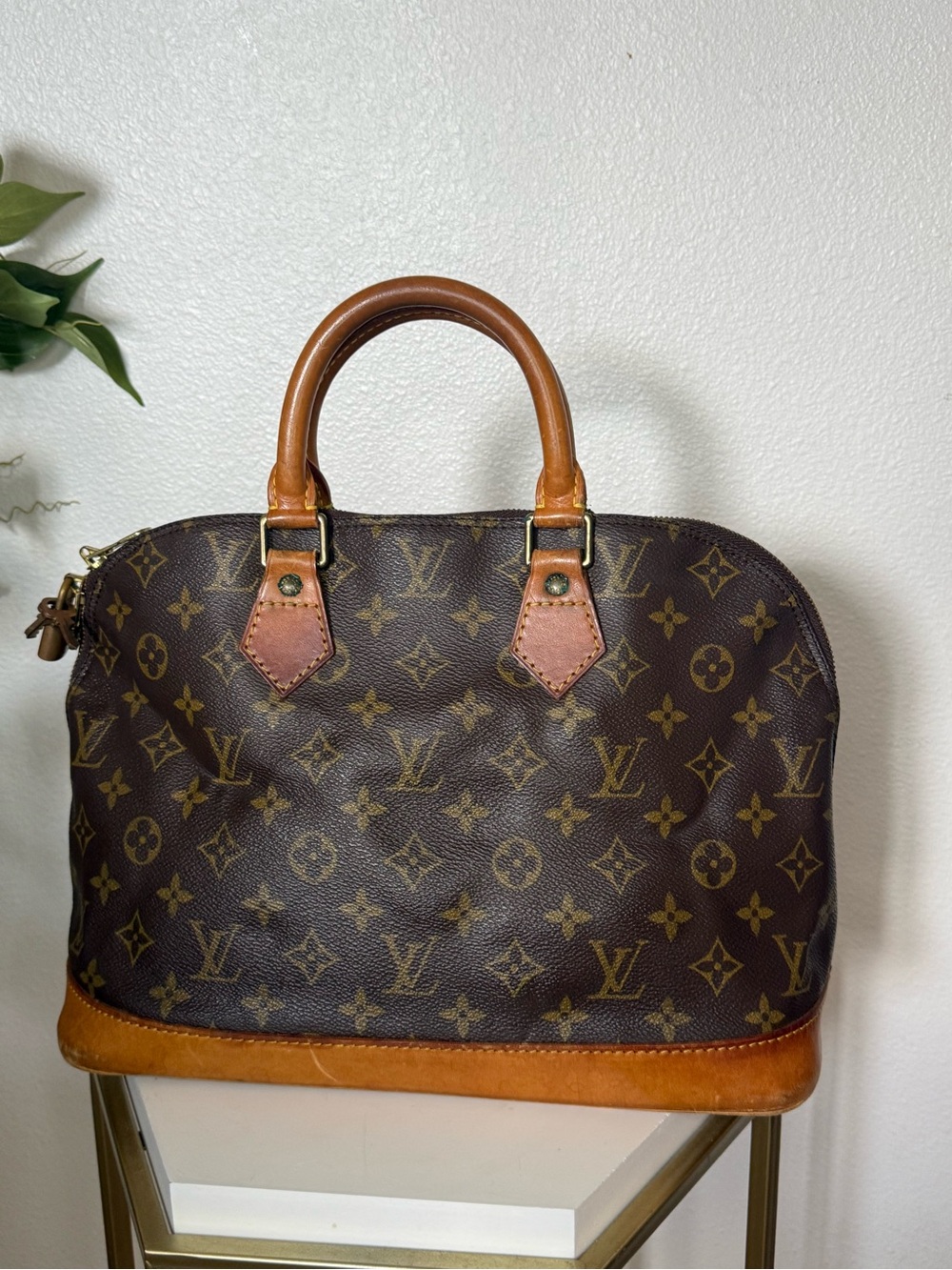 Louis Vuitton Monogram Alma PM Handbag | VI0933 | Made in France | Vintage